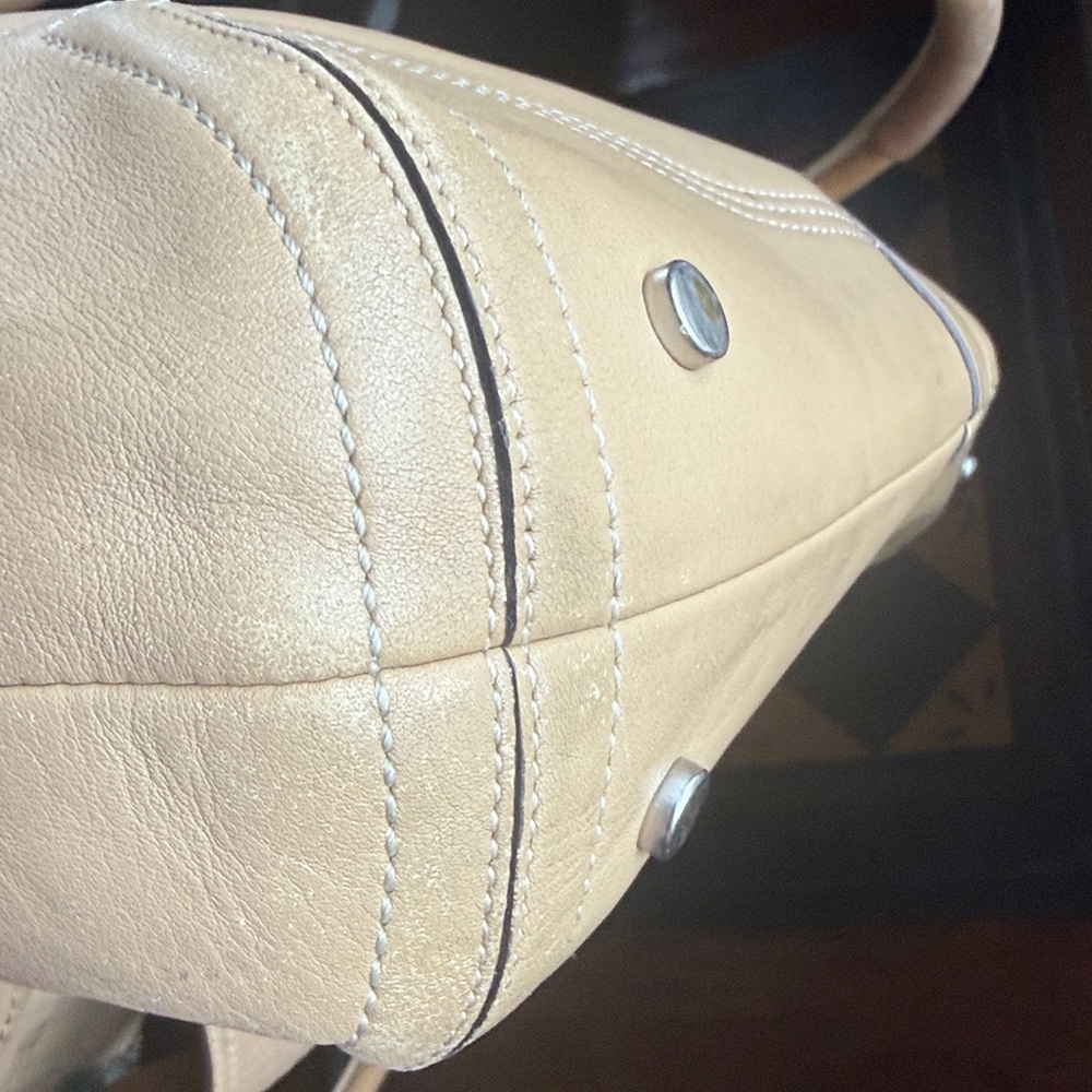 Coach Tan Leather Shoulder Bag - Picture 7 of 8
